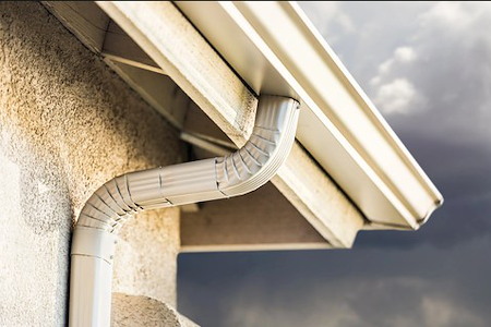 How Georgia Summer Storms Can Damage Your Gutters
